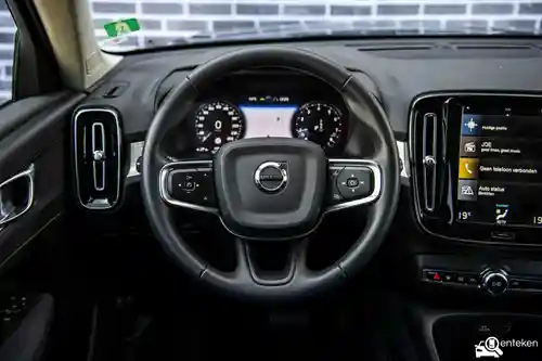 Volvo XC40 T3 2021