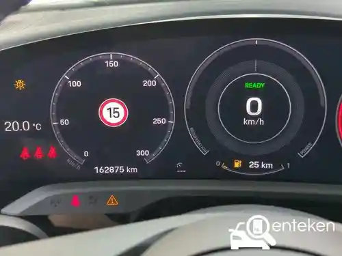 Porsche Taycan 2022