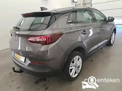 Opel Grandland X 1.2 DI Turbo 2021