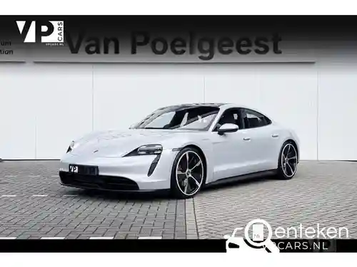 Porsche Taycan 2021