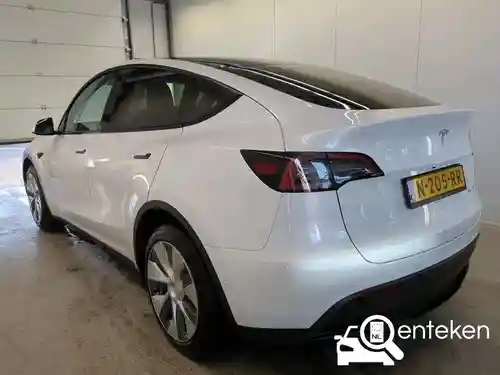Tesla Model Y Maximum Range 2021