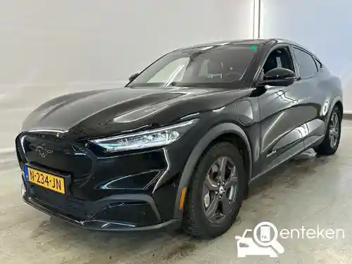 Ford Mustang Mach-E Standard Range 2021