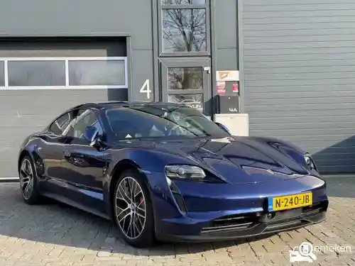 Porsche Taycan 4S 2020