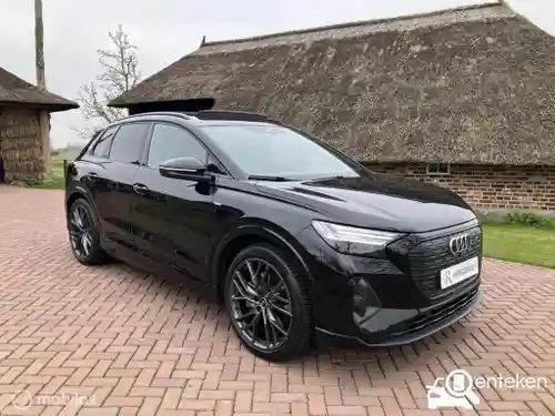 Audi Q4 40 e-tron 2021