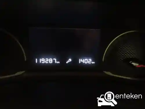 Peugeot 208 1.2 PureTech 75 2021
