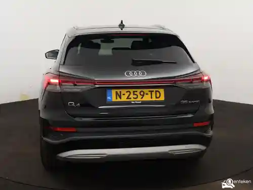 Audi Q4 35 e-tron 2021
