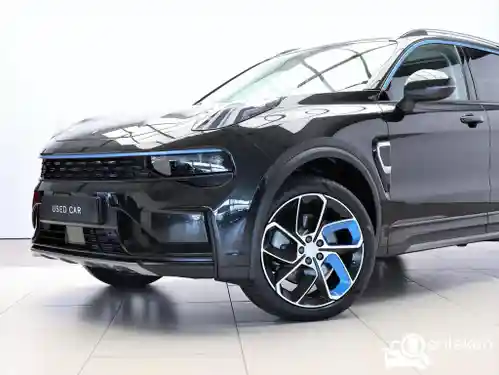 Lynk & Co 01 1.5TD PHEV 2021
