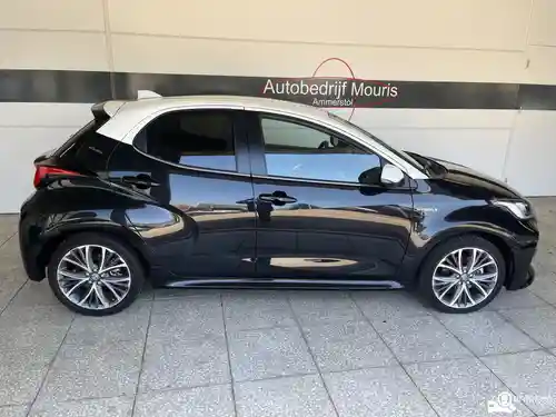 Toyota Yaris 1.5 Hybrid 116 2021