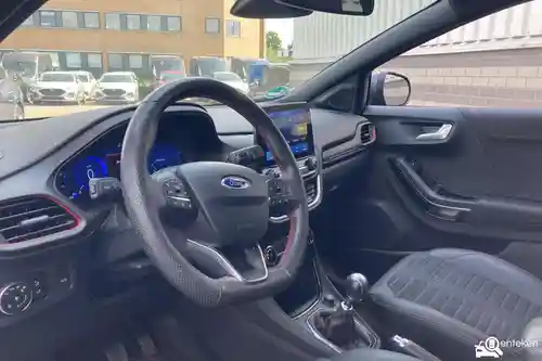 Ford Puma 1.0 EcoBoost Hybrid 2021