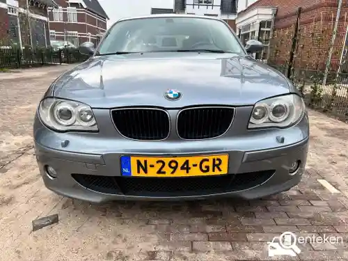 BMW 120i 2004