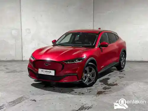 Ford Mustang Mach-E Standard Range 2021