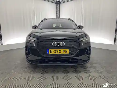 Audi Q4 40 e-tron 2021