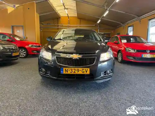 Chevrolet Cruze 1.6 2012