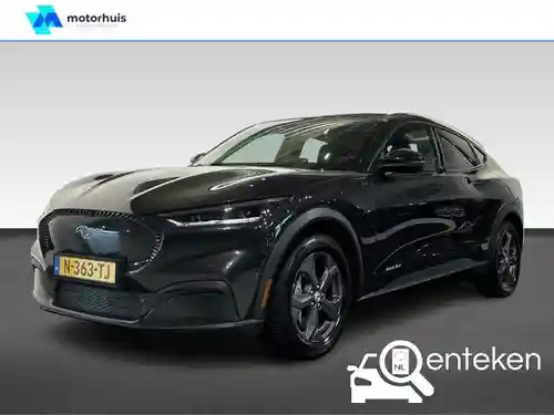 Ford Mustang Mach-E Standard Range 2021