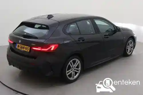 BMW 118i 2021