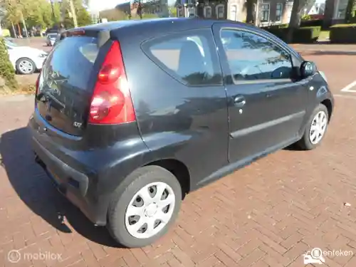 Peugeot 107 1.0 70 2009