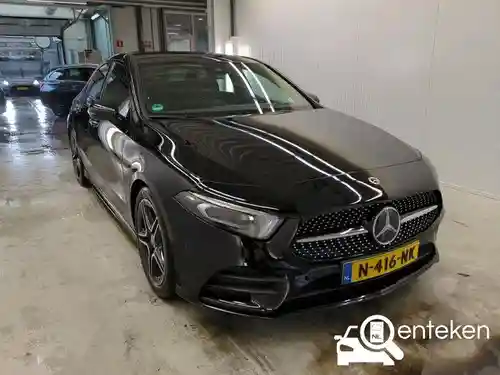 Mercedes-Benz A 180  2021