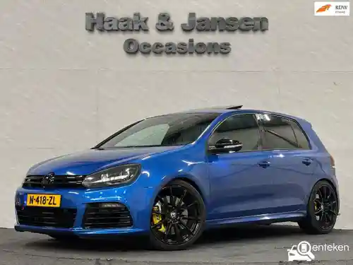 VW Golf R 2011