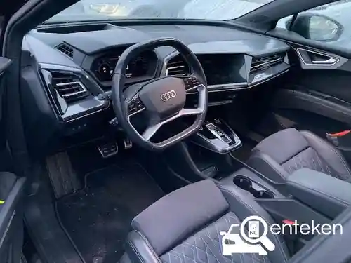 Audi Q4 40 e-tron 2021
