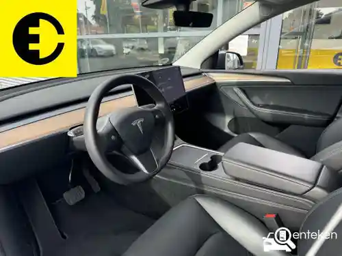 Tesla Model Y Maximum Range 2021