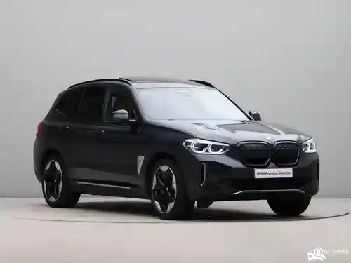 BMW iX3 2021