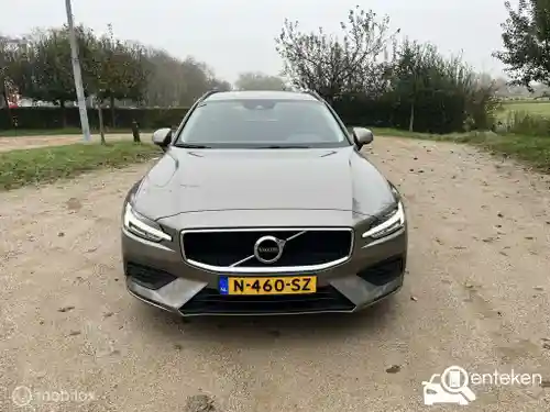 Volvo V60 B3 2022
