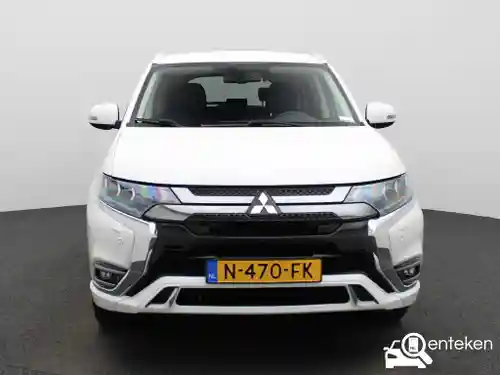 Mitsubishi Outlander 2.4 Plug-In Hybrid 2021