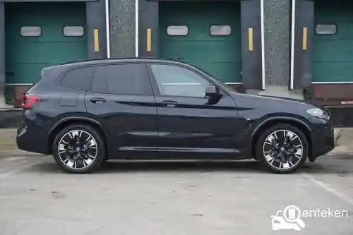 BMW iX3 2021