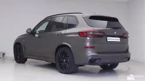 BMW X5 xDrive45e 2022