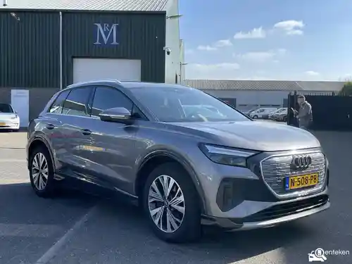 Audi Q4 40 e-tron 2021