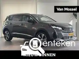 Peugeot 5008 1.2 PureTech 130 2021