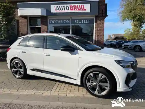 Audi Q4 40 e-tron 2021