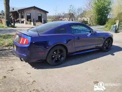 Ford Mustang Convertible 5.0 Ti-VCT V8 2010