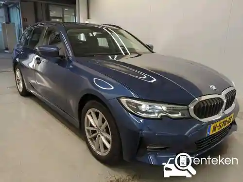 BMW 318i Touring 2022