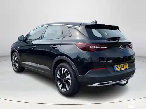 Opel Grandland X 1.2 DI Turbo 2021