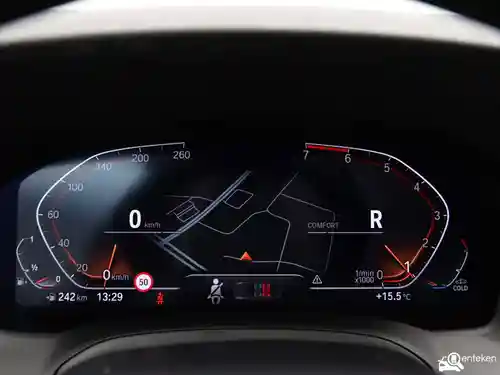 BMW 320i 2021