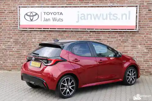 Toyota Yaris 1.5 Hybrid 116 2021