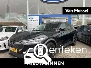 Ford Mustang Mach-E Standard Range 2021
