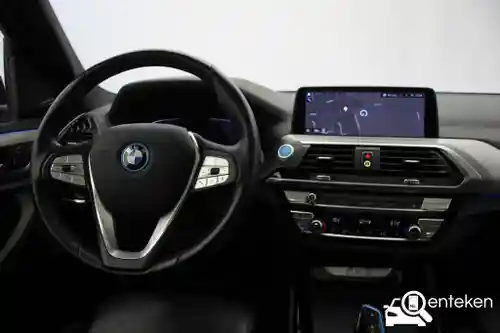 BMW iX3 2021
