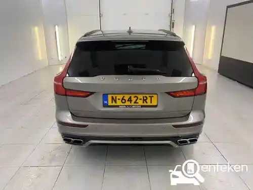 Volvo V60 B3 2021
