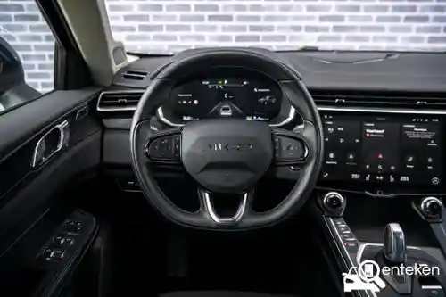 Lynk & Co 01 1.5TD PHEV 2021