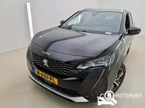 Peugeot 5008 1.2 PureTech 130 2021