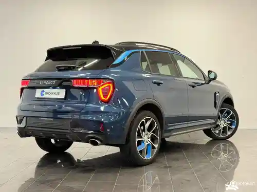 Lynk & Co 01 1.5TD PHEV 2021