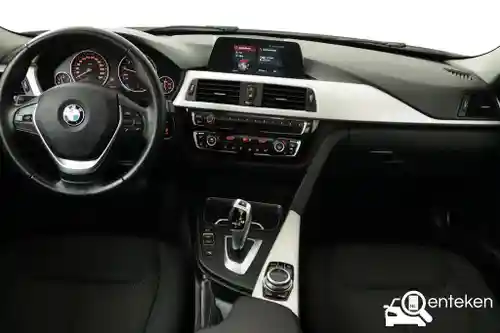 BMW 318i Touring 2018