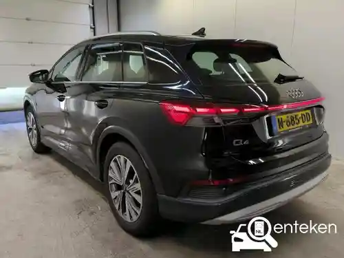 Audi Q4 40 e-tron 2021