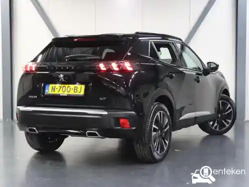 Peugeot 2008 1.2 PureTech 130 2021