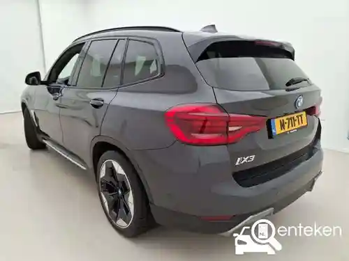 BMW iX3 2021
