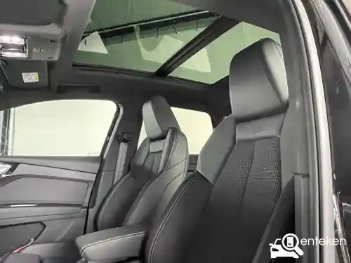 Audi Q4 40 e-tron 2021