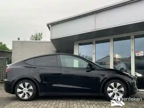 Tesla Model Y Maximum Range 2021