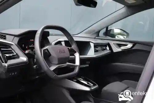 Audi Q4 40 e-tron 2021